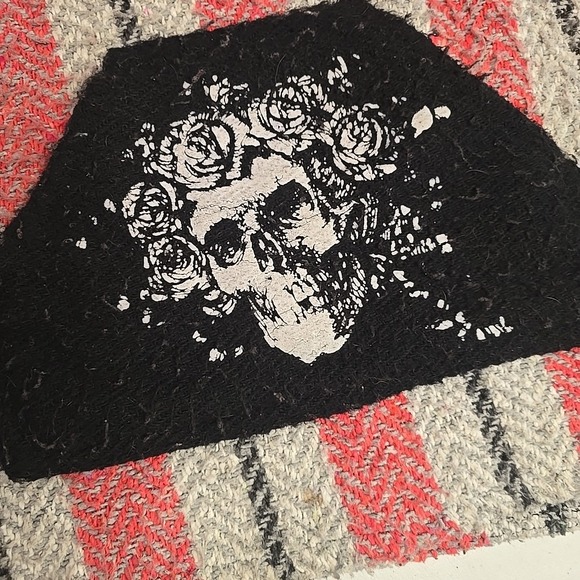 GRATEFUL DEAD Baja Pullover Poncho Hoodie Mens Medium Skull Roses 2015 Drug Rug - Picture 2 of 11